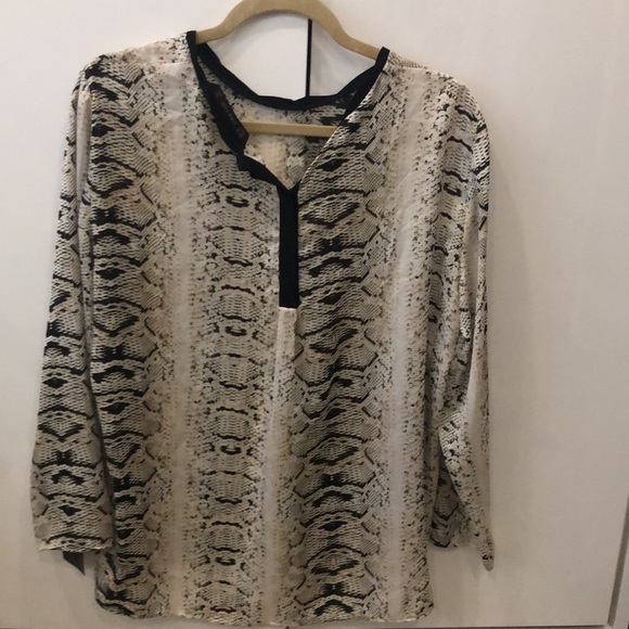Zara Top Brand New with Tags - Picture 1 of 3